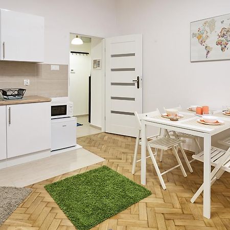 Old Town Kolberga 8 Apartment คราคูฟ ภายนอก รูปภาพ