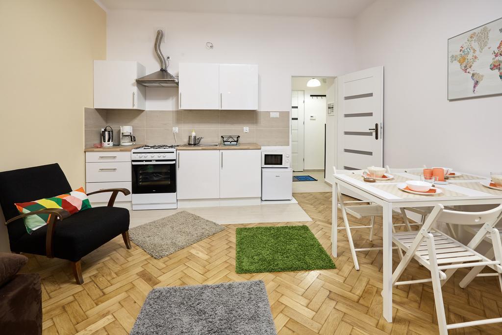 Old Town Kolberga 8 Apartment คราคูฟ ภายนอก รูปภาพ